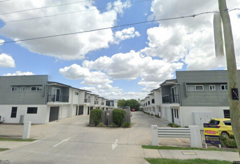 2/22 Alexandra Street, Booval  QLD  4304